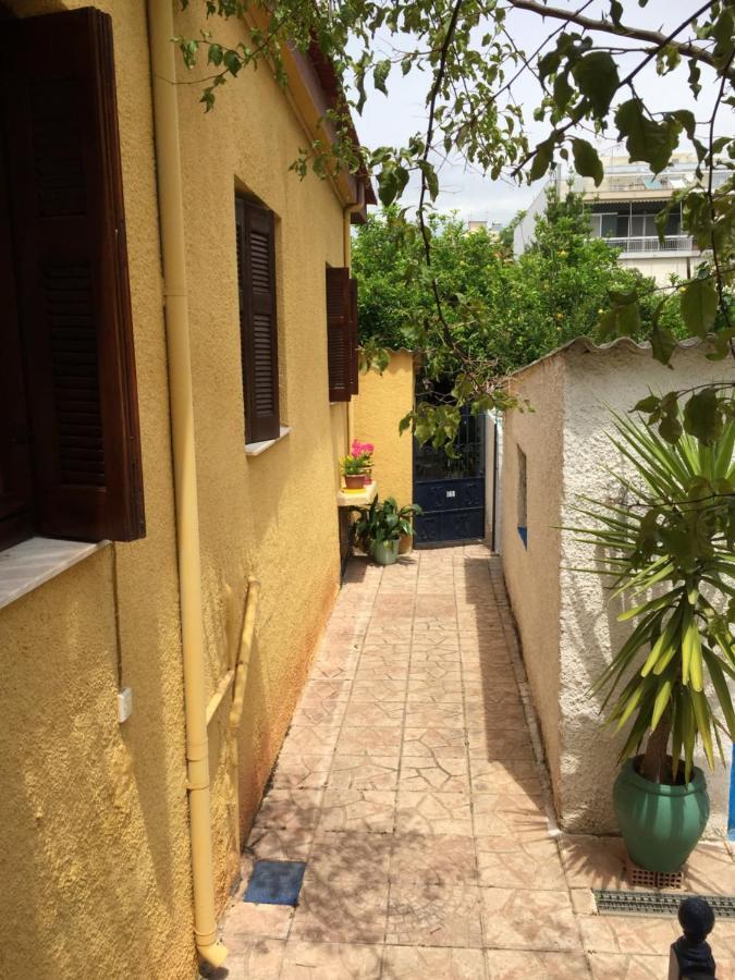 Cosy Guesthouse-Souterrain With Garden In City Center Corinthe Extérieur photo